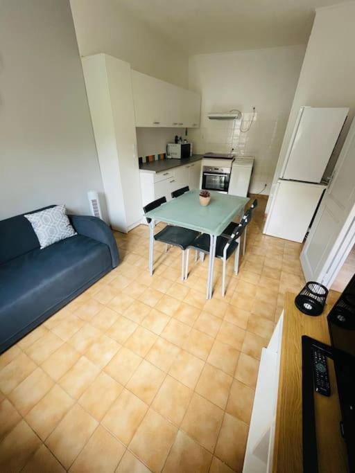 Chez Leo I - Appartement T2 Proche Tricastin Боллен Екстер'єр фото